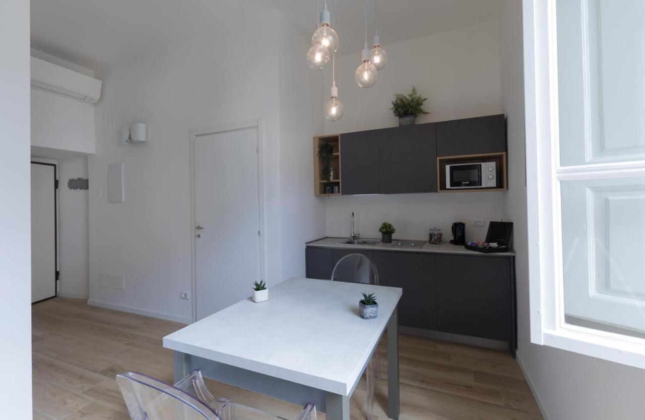 פירנצה Violetta Suite - Brand New Flat - S. Maria Novella מראה חיצוני תמונה