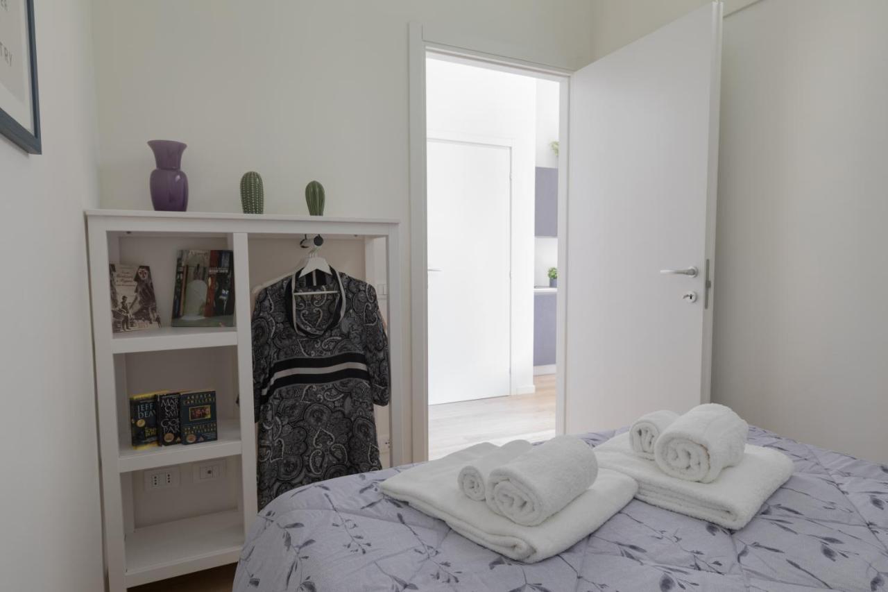 פירנצה Violetta Suite - Brand New Flat - S. Maria Novella מראה חיצוני תמונה